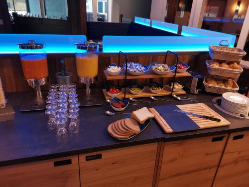 Jídlo v hotelu nebo okolí