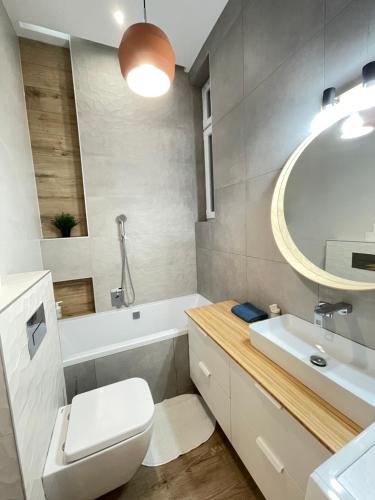 Phòng tắm tại Dream Romance Residency - Finnish Sauna