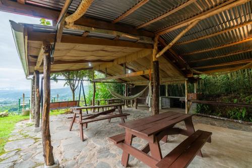 Balkoni atau teres di Cabaña El Ciprés: Vistas increíbles y Mirador