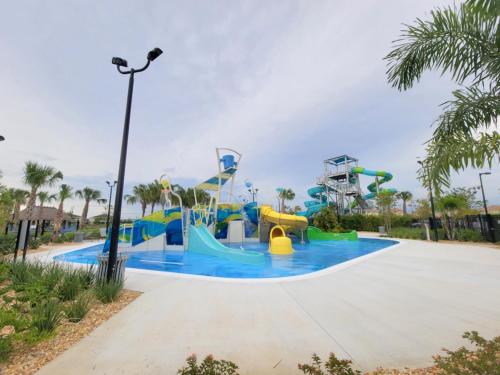a water park with a water slide at Winterfield at Disney 9350 in Kissimmee