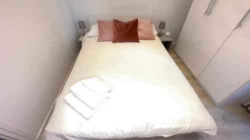 Letto o letti in una camera di Super Monaco