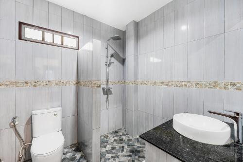 Koupelna v ubytování MyVillage Lamai