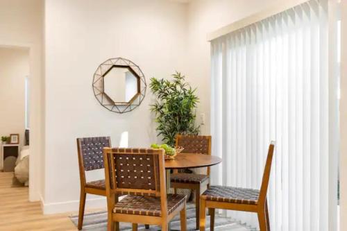 Gallery image of WE12-Little Saigon Modern Home 3Beds-2Baths in Westminster