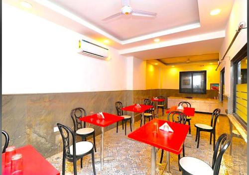 Setusvæði á Hotel Glace Airport Stay Near IGI Airport