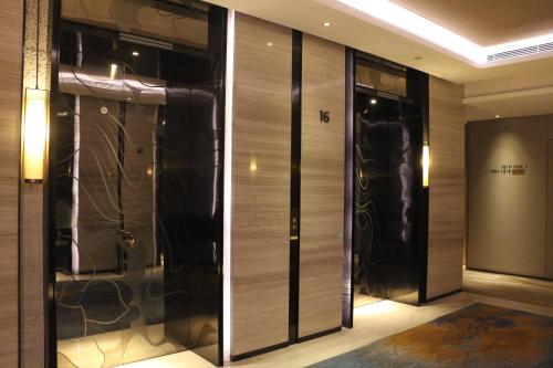 Ένα μπάνιο στο Wanda Realm Huangshi
