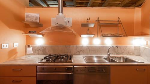 Кухня або міні-кухня у Italianway - Garibaldi 93 B