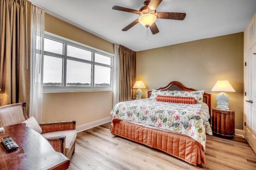 Katil atau katil-katil dalam bilik di Marina Inn 4-501
