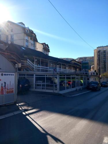 Η γειτονιά γύρω από ή μία γειτονιά κοντά σε αυτό το διαμέρισμα