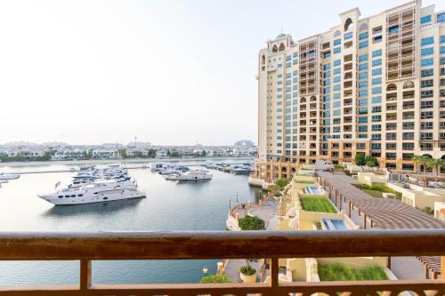 Ahlan HH - Luxurious Apartment with Beach Access and Sea View at Palm Jumeirah