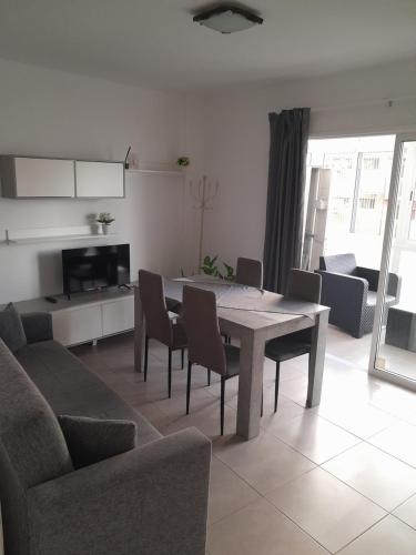 Las Terrazas WiFi Pool