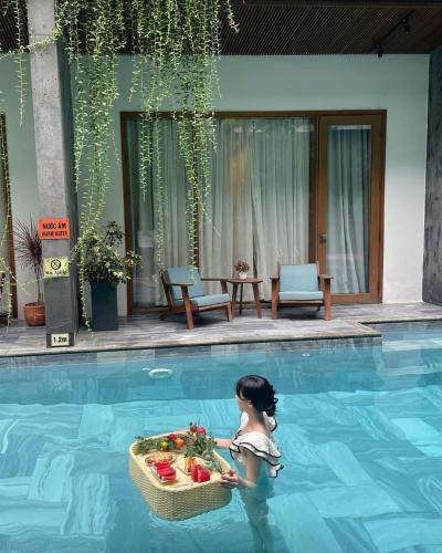 Πισίνα στο ή κοντά στο Tam House Villa Hotel