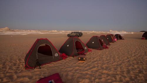 Gallery image of B&W SAHARA SKY CAMP in Qasr Al Farafirah