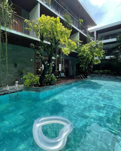 Πισίνα στο ή κοντά στο Tam House Villa Hotel