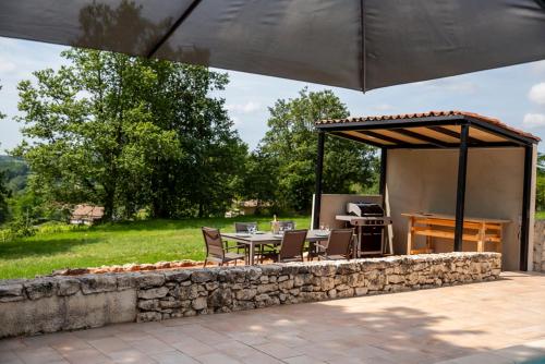 Gallery image of Le Rocal in Pomport