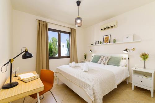 Villa Almudena by Villa Plus