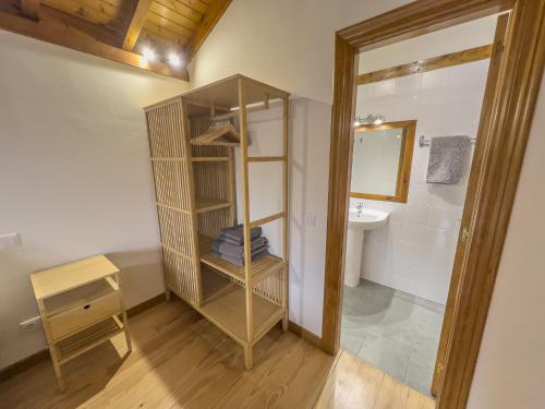 Bilik mandi di Posada Cabañes