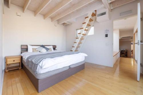 Okusawa Private House