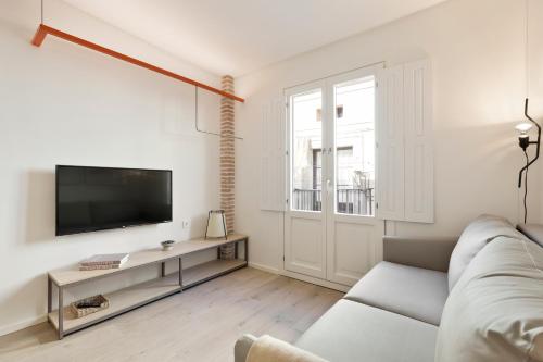 Bcn Town Apartments Born