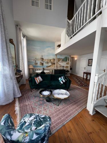 (A)Typique Chartrons