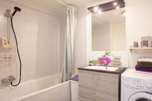 Bilik mandi di Appartement Evasion