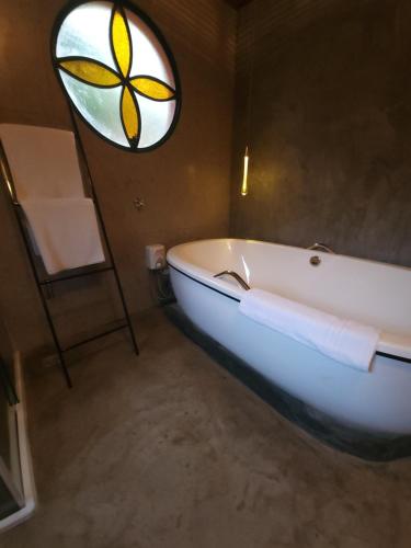 Bilik mandi di Sítio Belucci