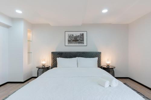 Postel nebo postele na pokoji v ubytování LUXFolio Retreats - 2 Bedroom Duplex - JBR