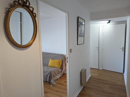 Arcachon Centre: Beau T2 53m² avec Terrasse, Parking, Ascenseur, Proche Plage et Commerces
