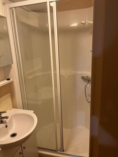 Fotografie z fotogalerie ubytování CW27 St Osyth Holiday Park with disability Ramp v destinaci Saint Osyth