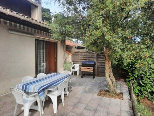 Villa confortable à Seignosse : plage, commerces et piste cyclable à proximité - FR-1-239-771