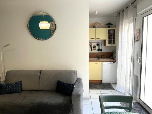 Appartement Royan, 2 pièces, 4 personnes - FR-1-539-45
