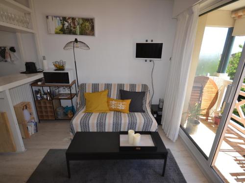 Charmant Duplex T2 avec Balcon et Terrasse, Résidence Les Pieds dans l'Eau, Arcachon