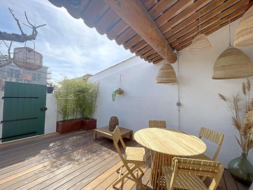 Fotografia z galérie ubytovania Maison de village climatisée 4 pers avec cour privative au cœur des Saintes-Maries-de-la-Mer - FR-1-475-112 v destinácii Saintes-Maries-de-la-Mer