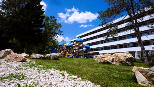 Gallery image of Grand Hotel Caraiman in Neptun