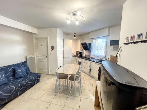 Appartement cosy à Granville, proche plage pour 2 personnes avec WiFi et parking - FR-1-361-517