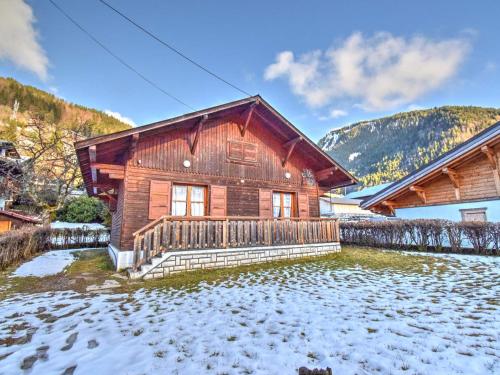Chalet individuel unique proche du centre de Morzine avec jardin privé et WiFi, pour 5 pers. - FR-1-524-93