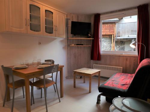 Avoriaz : Appart cosy avec wifi, 4 pers, proche pistes - FR-1-633-56