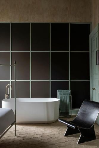 Deluxe Double Room with Bath