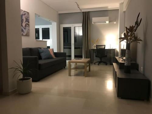 Modern Quiet Apartment Near Metro Athens Center