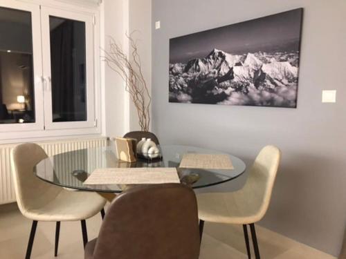 Modern Quiet Apartment Near Metro Athens Center