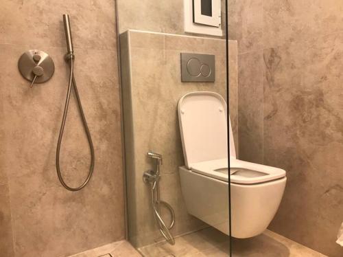 Modern Quiet Apartment Near Metro Athens Center
