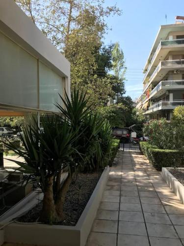 Modern Quiet Apartment Near Metro Athens Center