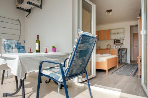 Apartments with parking space Baska Voda, Makarska - 16517