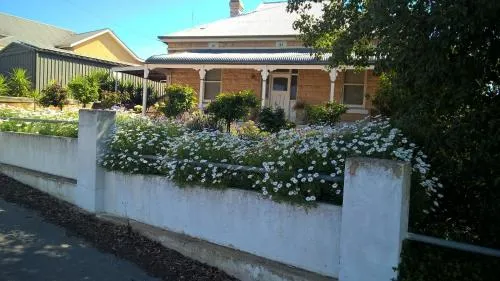 Book Keepers Cottage picture