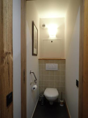 Ένα μπάνιο στο ALPS les ARCS 1950 Prince des Cimes, ski-in out,swimming pool, sauna, shoes dryer