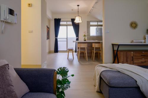 Χώρος καθιστικού στο Perfect Family Home 3B2b Taipei 101 & MRT-4 min 完美家庭住宅 3房2衛 4分到台北101
