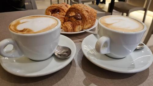 Příslušenství pro přípravu čaje a kávy v ubytování Quintino Sella