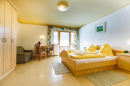 Posezení v ubytování Hotel Gasthof zur Linde