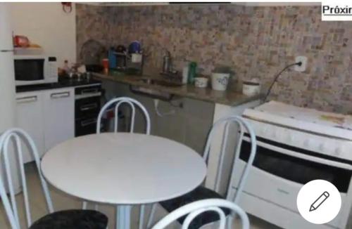Kuchyň nebo kuchyňský kout v ubytování Hospedaria Clã do Cla