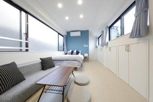 IKEBUKURO MANGA HOUSE