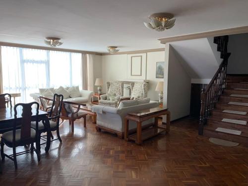 Departamento Duplex en Zona Sur